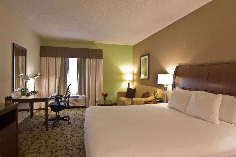 اتاق کلاب, Intercontinental Al Khobar, An Ihg