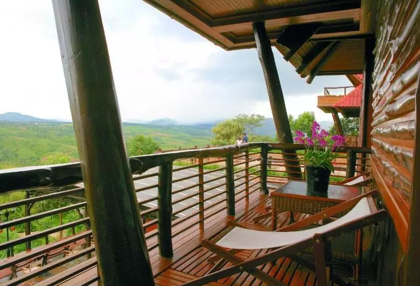 سوئیت جونیور با چشم‌انداز کوهستان, Phu Pha Nam Resort