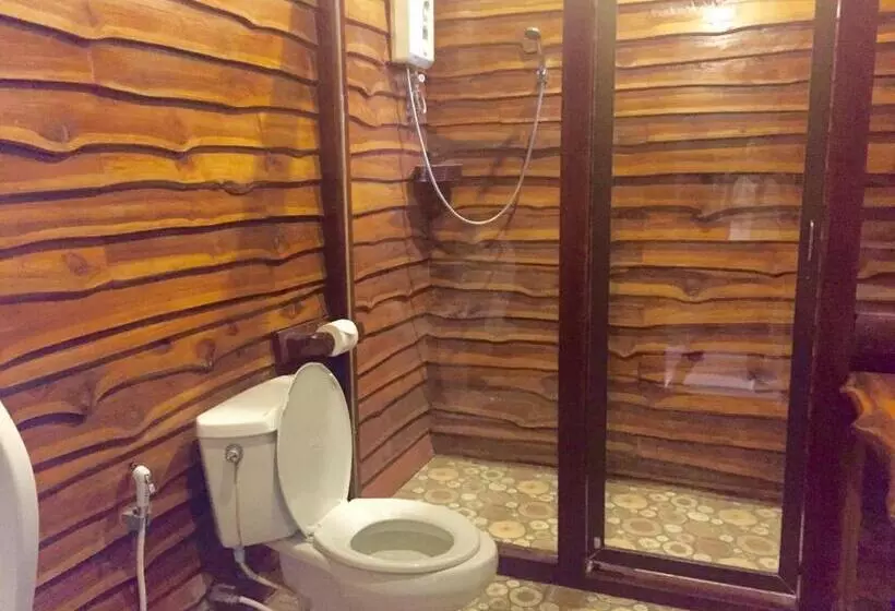 سوئیت جونیور با چشم‌انداز کوهستان, Phu Pha Nam Resort