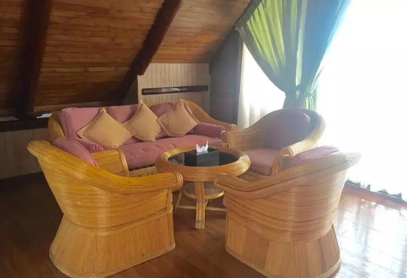 سوییت با چشم‌انداز کوه, Phu Pha Nam Resort