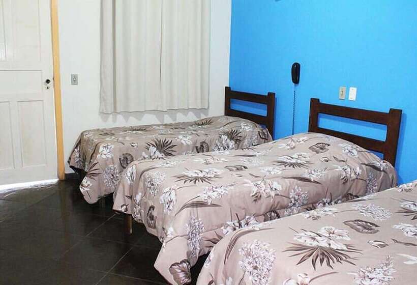 スタンダードトリプルルーム, Pousada Dona Emilia