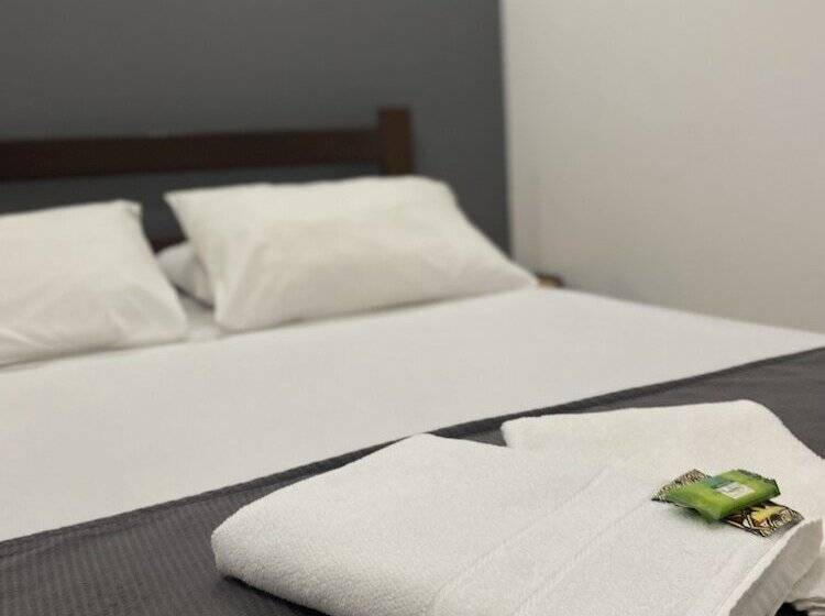 スタンダードルーム, Pousada Dona Emilia