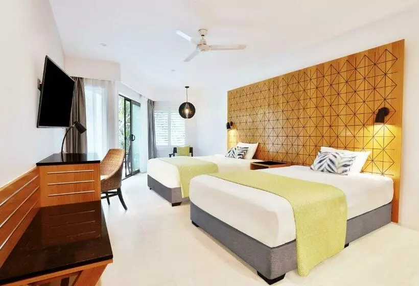 اتاق داخلی دلوکس, Radisson Blu Resort Fiji