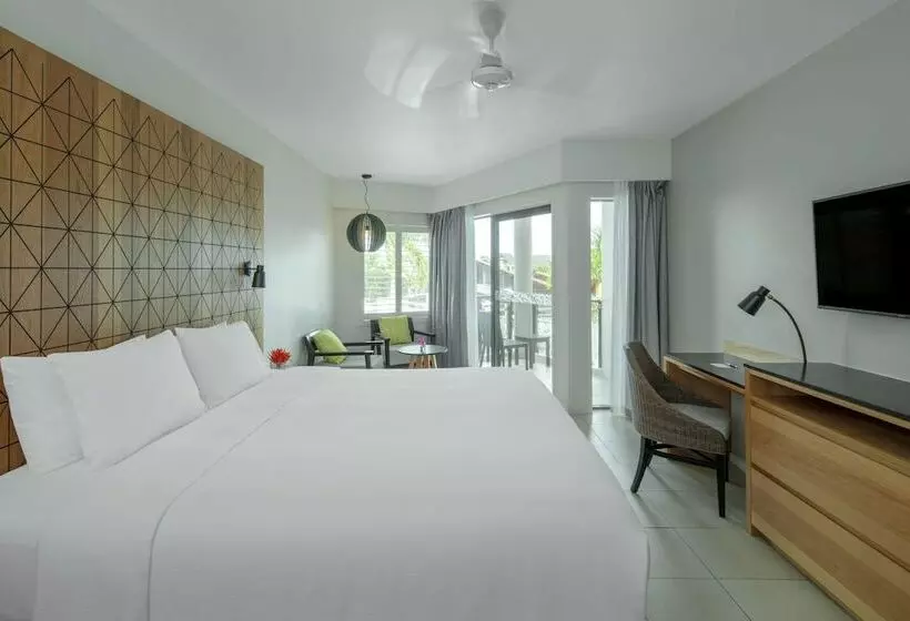 اتاق داخلی دلوکس, Radisson Blu Resort Fiji
