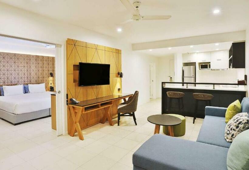 سوییت با چشمانداز باغ, Radisson Blu Resort Fiji