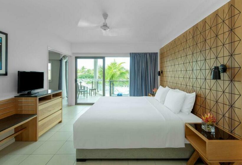 سوییت با چشمانداز باغ, Radisson Blu Resort Fiji