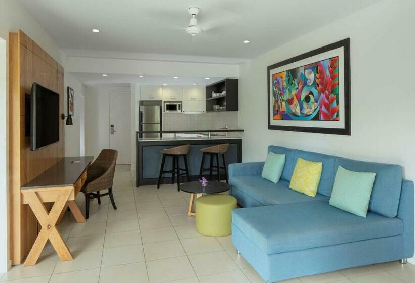 سوییت با چشمانداز باغ, Radisson Blu Resort Fiji