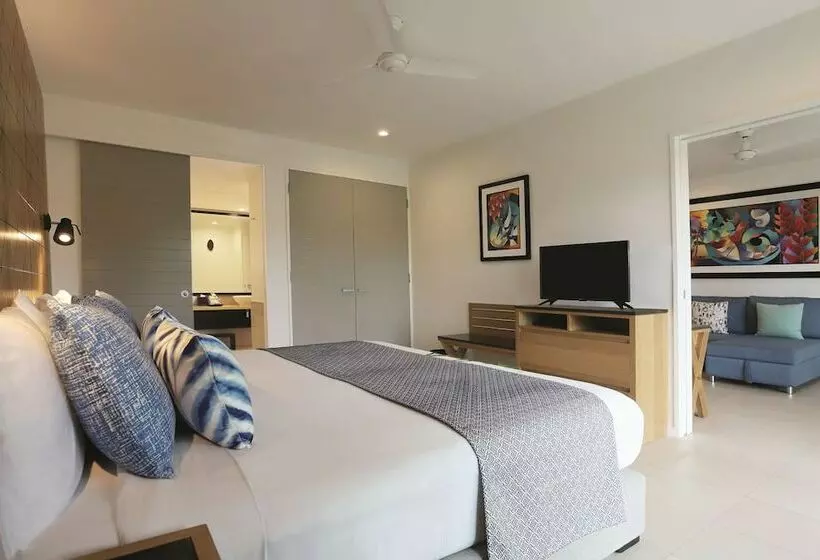 سوییت با چشمانداز باغ, Radisson Blu Resort Fiji