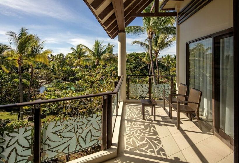 سوییت با چشمانداز باغ, Radisson Blu Resort Fiji