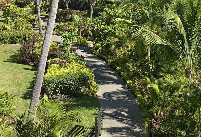سوییت با چشمانداز باغ, Radisson Blu Resort Fiji