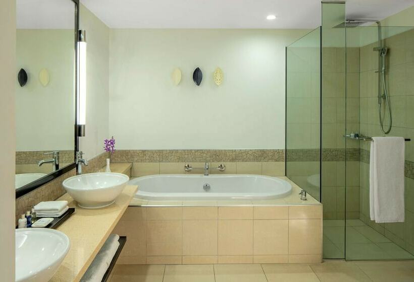 سوئیت 2 خوابه, Radisson Blu Resort Fiji