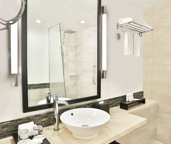 اتاق سوپریور, Radisson Blu Resort Fiji