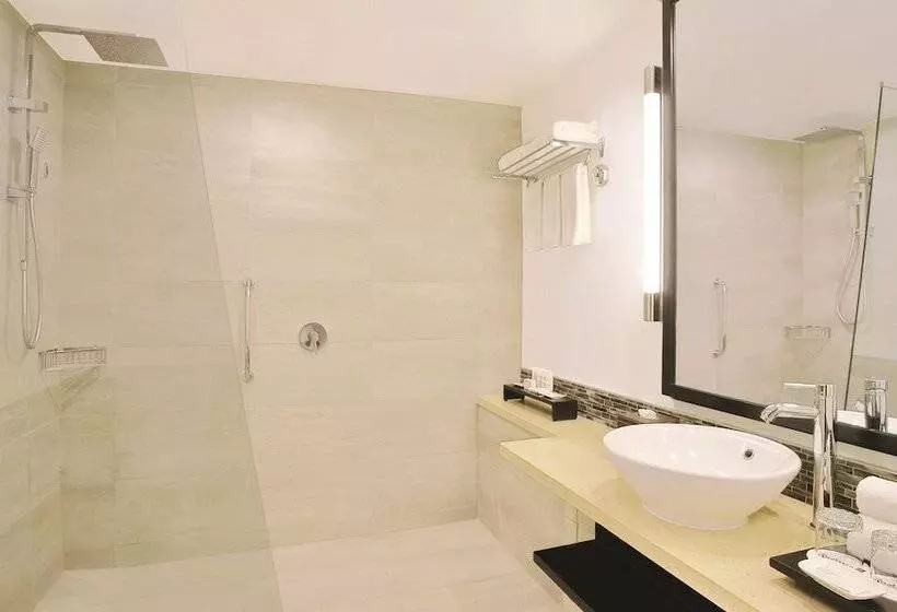 اتاق سوپریور, Radisson Blu Resort Fiji