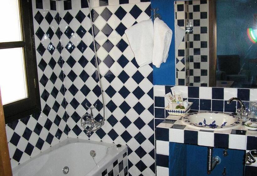 חדר סטנדרט לשלושה, Palacio Guzmanes