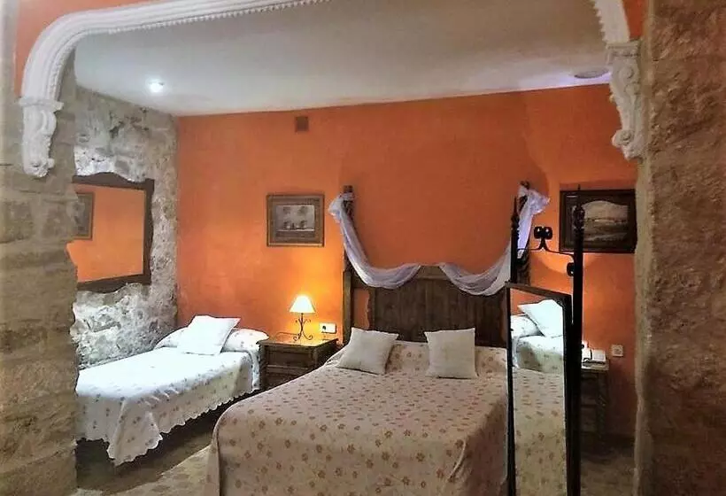 スタンダードトリプルルーム, Palacio Guzmanes