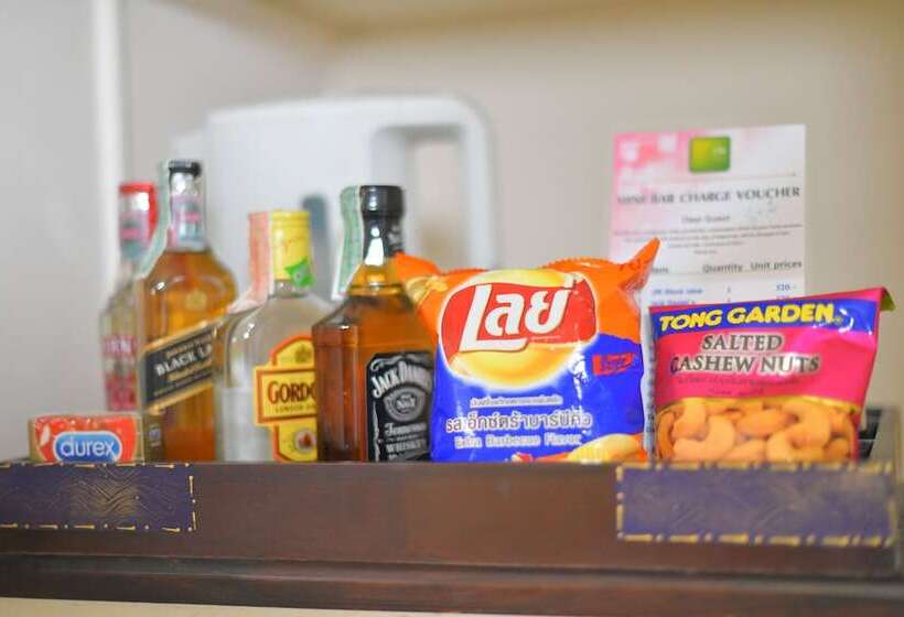 スーペリアールーム, The Seasons Pattaya   Sha Plus Certified