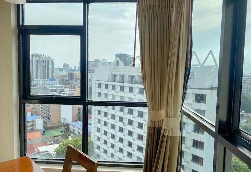 スイート, The Seasons Pattaya   Sha Plus Certified