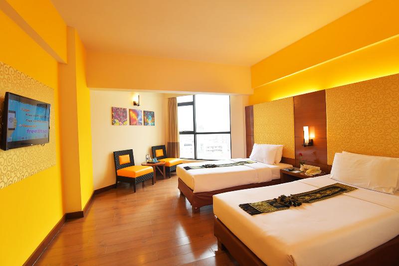 Номер Deluxe, The Seasons Pattaya   Sha Plus Certified