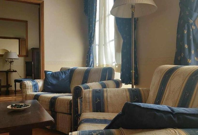 سوییت سوپریور, Tornabuoni La Petite Suite