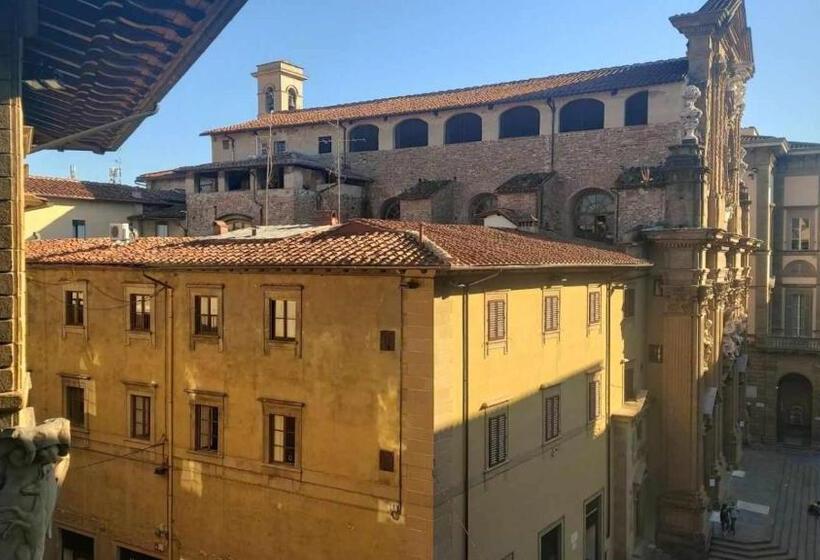 مجموعه ویستا شهر, Tornabuoni La Petite Suite