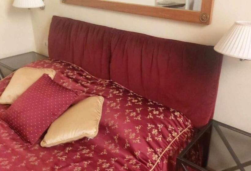 اتاق لوکس, Tornabuoni La Petite Suite