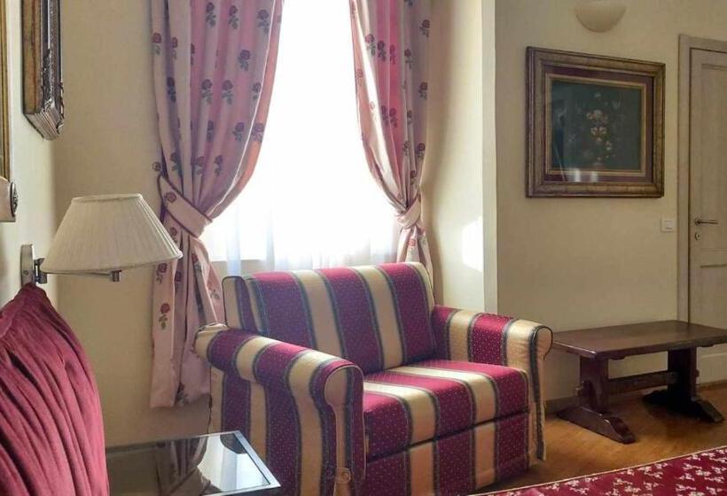 اتاق لوکس, Tornabuoni La Petite Suite