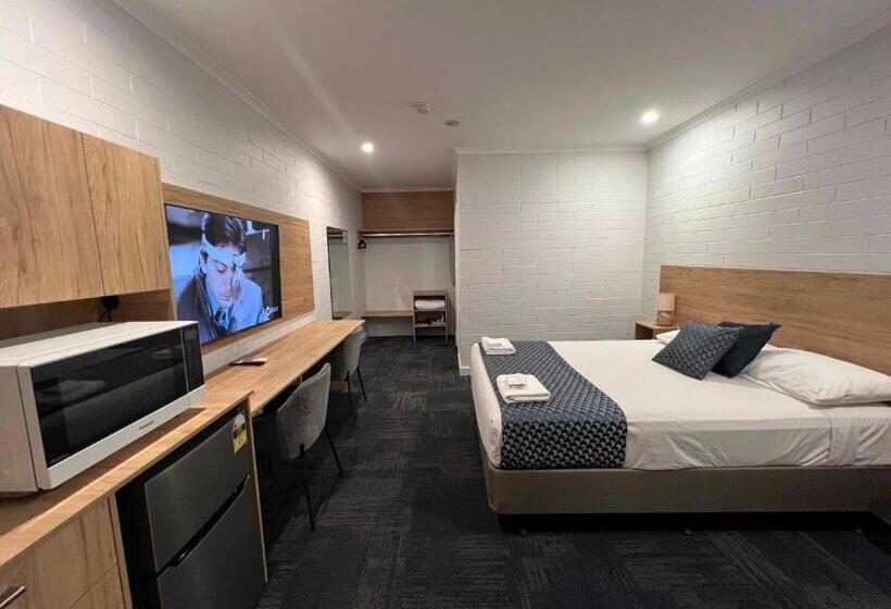 高级大房间, Katherine Motel