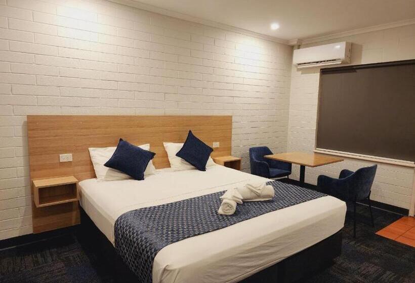 带大床的行政房间, Katherine Motel