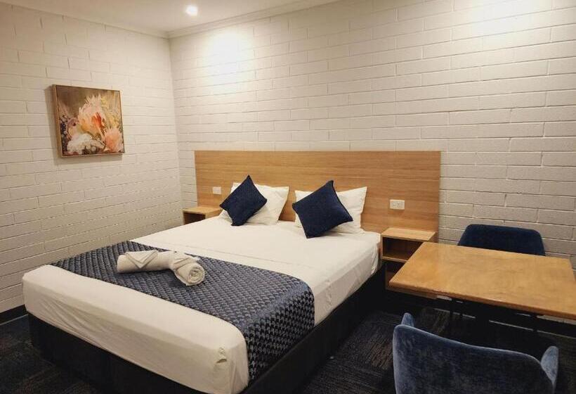 带大床的行政房间, Katherine Motel