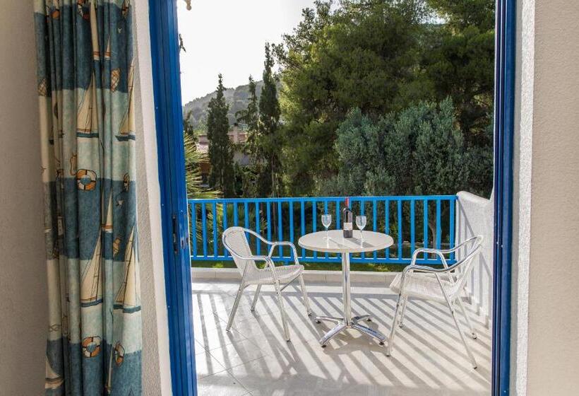 استودیوی استاندارد, Vassilis Studios