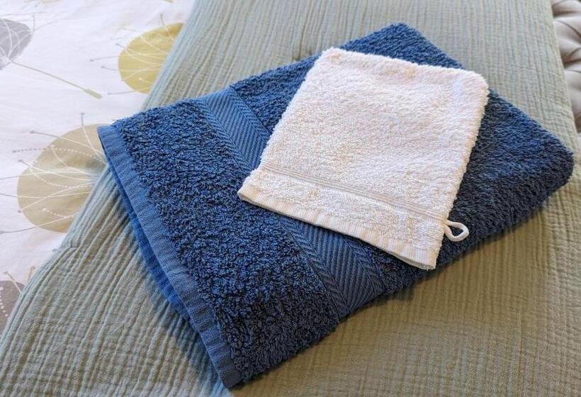 חדר סטנדרט נוף לבריכה, Au Bonheur De Cisse