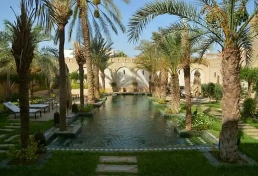 سوییت سوپریور, Dar Tozeur