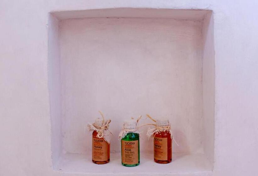 디럭스 룸, The S Boutique