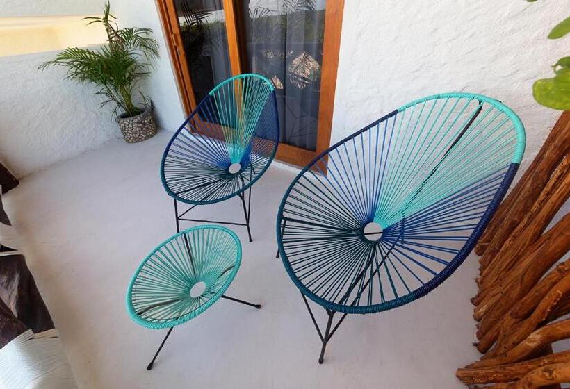 스탠다드 룸 킹사이즈 침대, The S Boutique