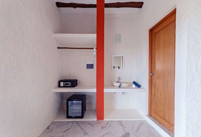 스위트, The S Boutique