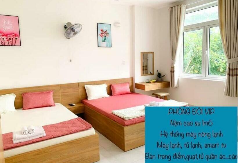 اتاق خانوادگی, Nhà Nghỉ LÂm Anh
