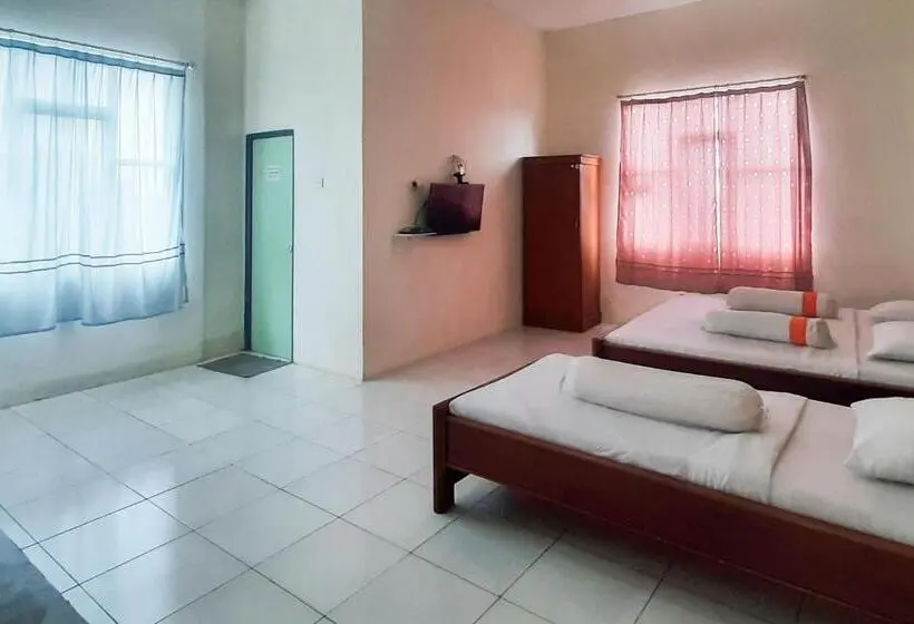 ファミリールーム, Reddoorz Syariah At Penginapan Sederhana Palembang