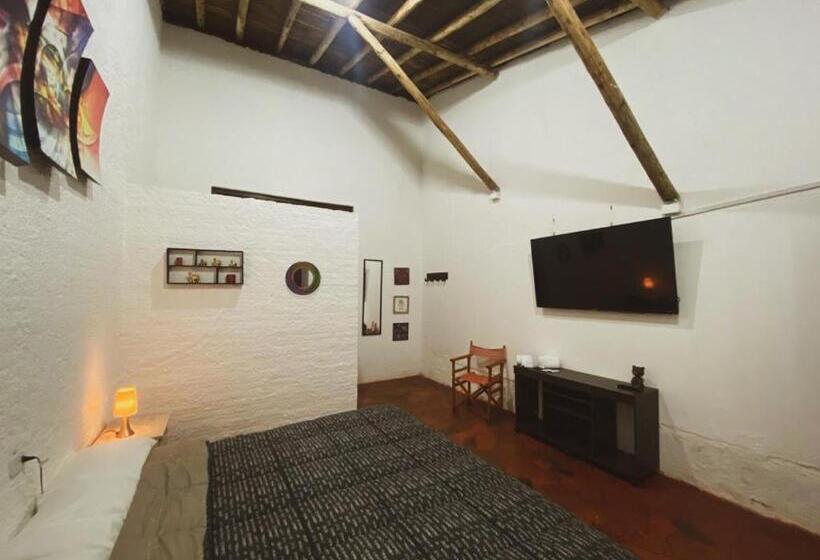 스탠다드 룸 킹사이즈 침대, Club Aviva Guatavita Hostel Restaurante, Disco & Bar