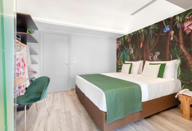 غرفة قياسية لذوى الاحتياجات الخاصة, Pachamama