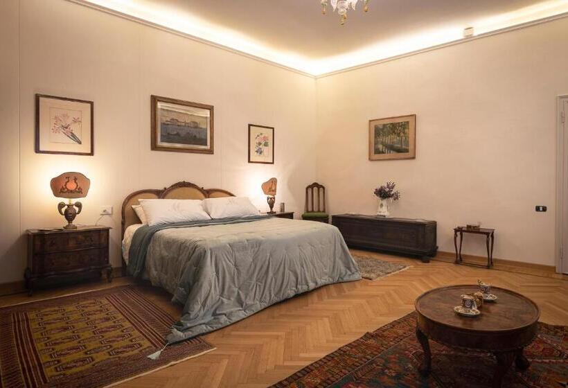 Люкс Вид на Сад, Villa Vitturi