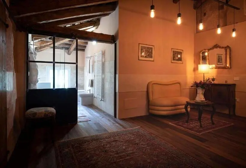 デラックススイート, Villa Vitturi