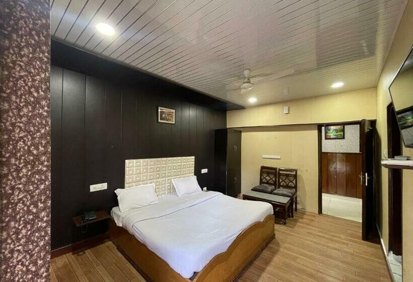 Quarto Estandar, Fontana