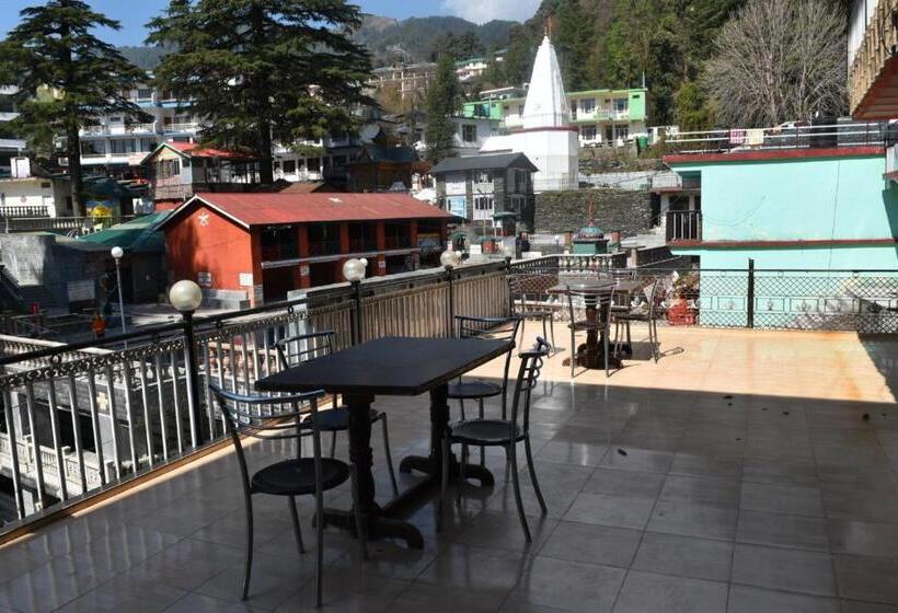 Quarto Estandar, Fontana