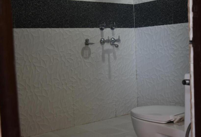 Quarto Estandar, Fontana