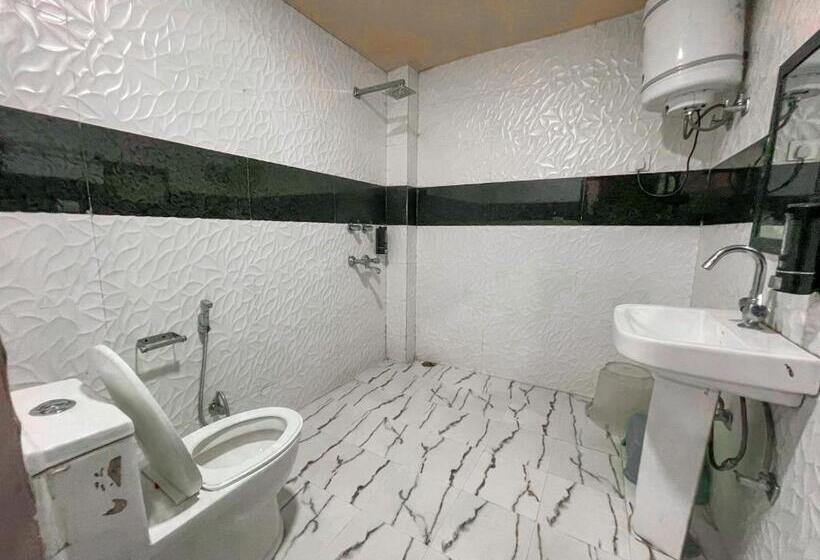 Quarto Familiar, Fontana