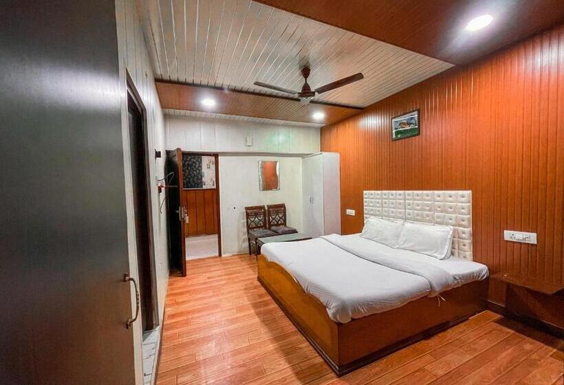 Quarto Familiar, Fontana