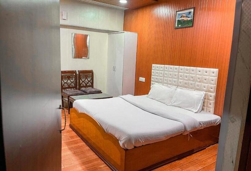 Quarto Estandar, Fontana