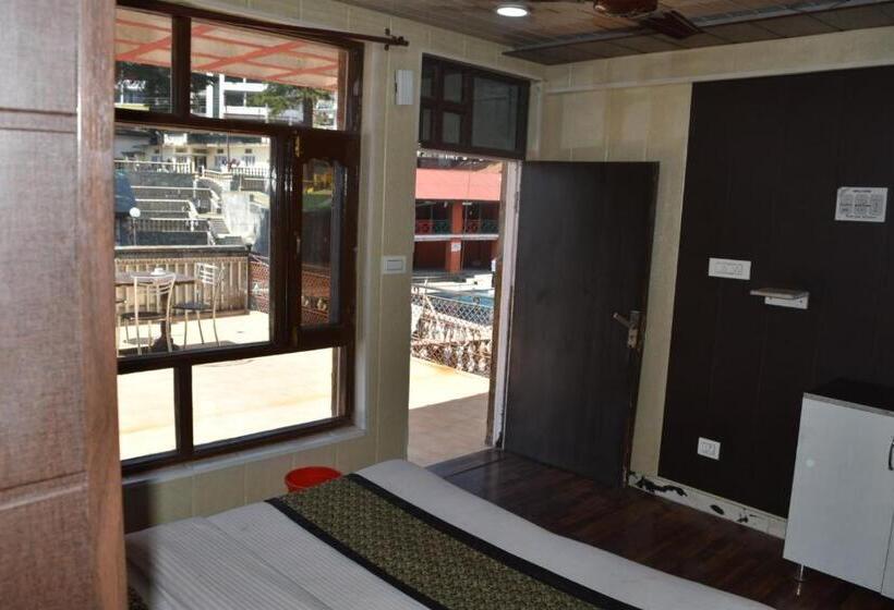 Quarto Familiar, Fontana