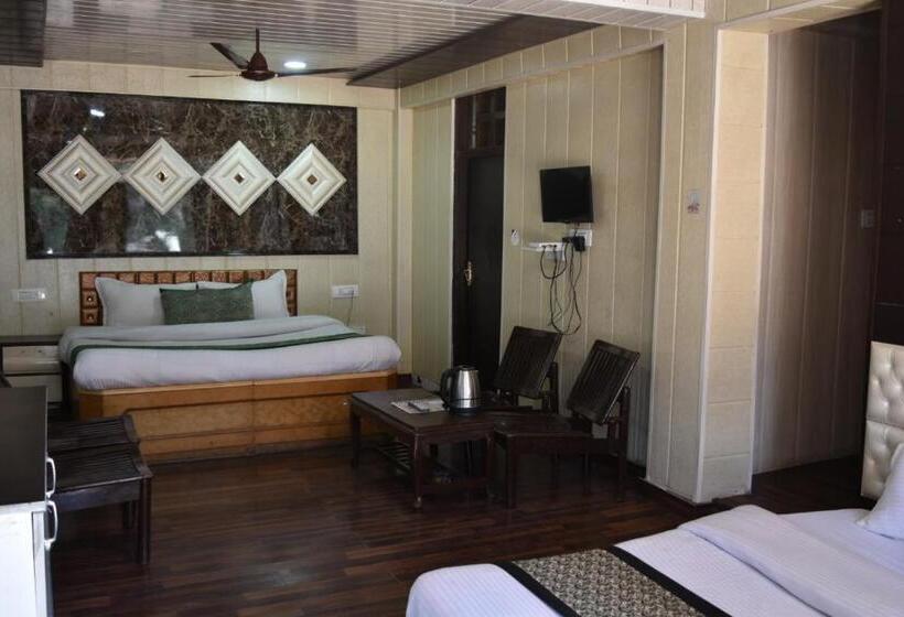 Quarto Familiar, Fontana