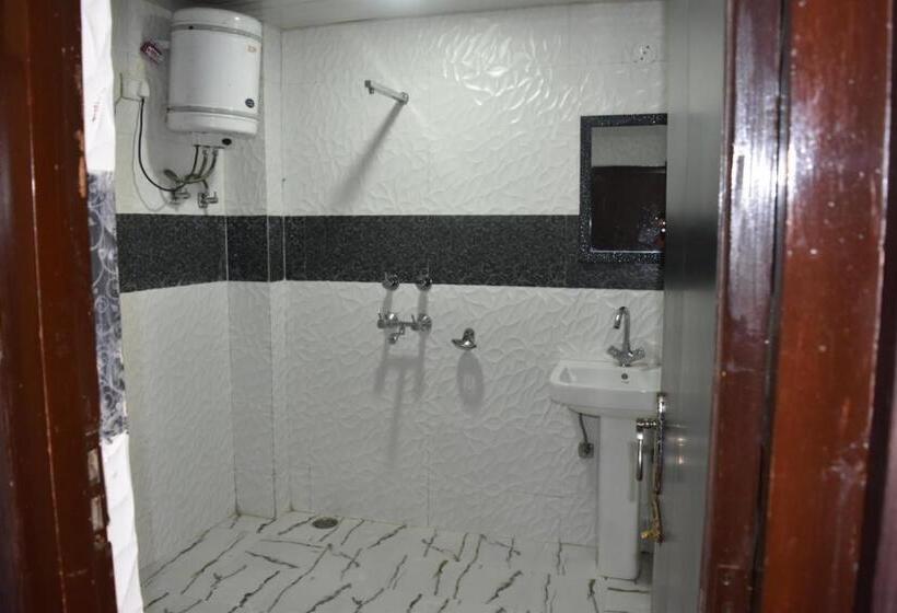 Quarto Familiar, Fontana